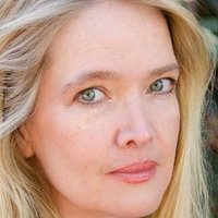 Julia Biedermann Nua