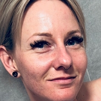 Julia Kern Nua