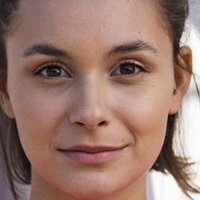 Julia Obst Nua