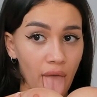 karollovea Nua