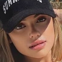 Kelsey Calemine & Fatherkels Nua