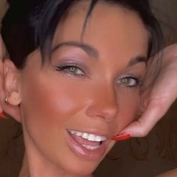 Kristina Kazakova Nua