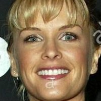 Kylie Bax Nua