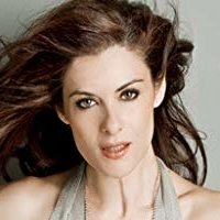 Lara Corrochano Nua