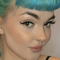 Laura Gardner Nua