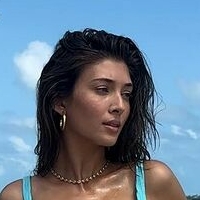 Laura Margesin Nua