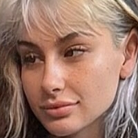 Lauren Hunt / laurennhunt2 Nua