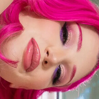 lilylou Nua