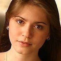 Lindsay Felton Nua