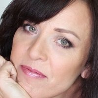 Lisa Romano Nua