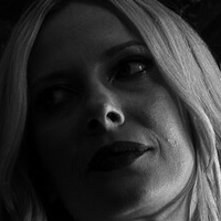 lizfireflypremium Nua