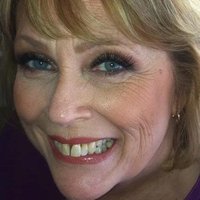 Lori Eden Nua