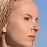 Louisa Paskert Nua