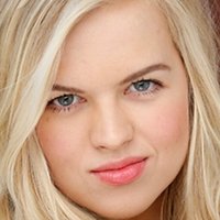 Maddie McCormick Nua