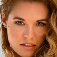 Madeleine Krakor Nua