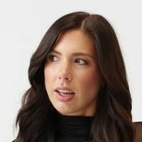 Madison Humphrey // madison_humphrey // madisonhumphre Nua