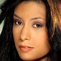 Marce Sandoval Nua
