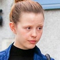 Mia Goth Nua
