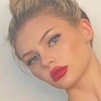 Mila Sobolov Nua