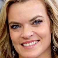 Missi Pyle Nua