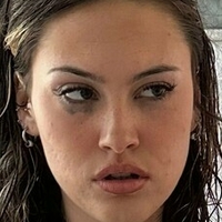 mollyriley Nua