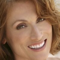 Nancy La Scala Nua