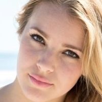 Nevena Jablanovic Nua