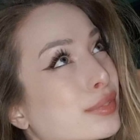 Nicole Brook Nua