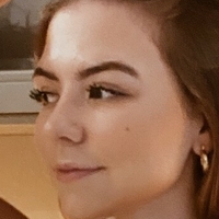 Nicole Loures Nua