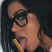 Nikki Nardini Nua