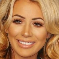 Olivia Attwood Nua