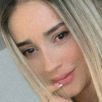 olivia_smiith Nua
