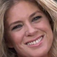 Rachel Hunter Nua