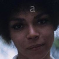 Rosalind Cash Nua