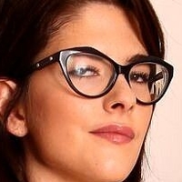 Sara Bell Nua