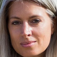 Sarah Harris Nua