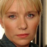 Saskia Wickham Nua