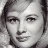 Shirley Knight Nua
