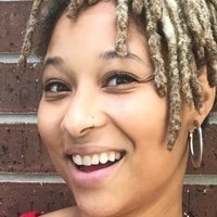 Simone Searcy Nua