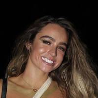 Sommer Ray Nua
