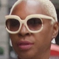 Sonique Nua