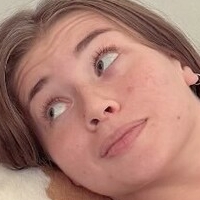 Sydney Taylor Nua