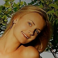 Tais Nua
