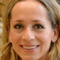 Tamina Kallert Nua
