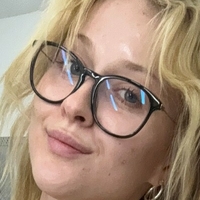 The Victoria's Secret Shine/Sparkle Strap Bra, Thong, and Lingerie Thread! Nua