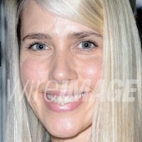 Tracy Pettit Nua