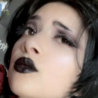 Vampyrisu Nua