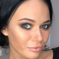 Yana Koshkina Nua