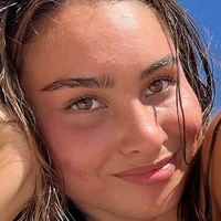 Yasmin Prenter Nua