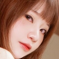 yuanyuan1126 Nua